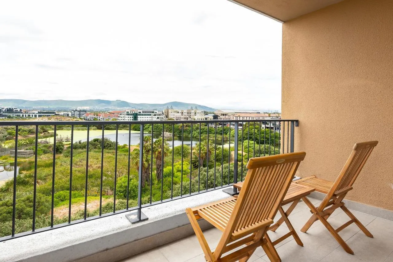 Waters Edge Apartments ケープタウン