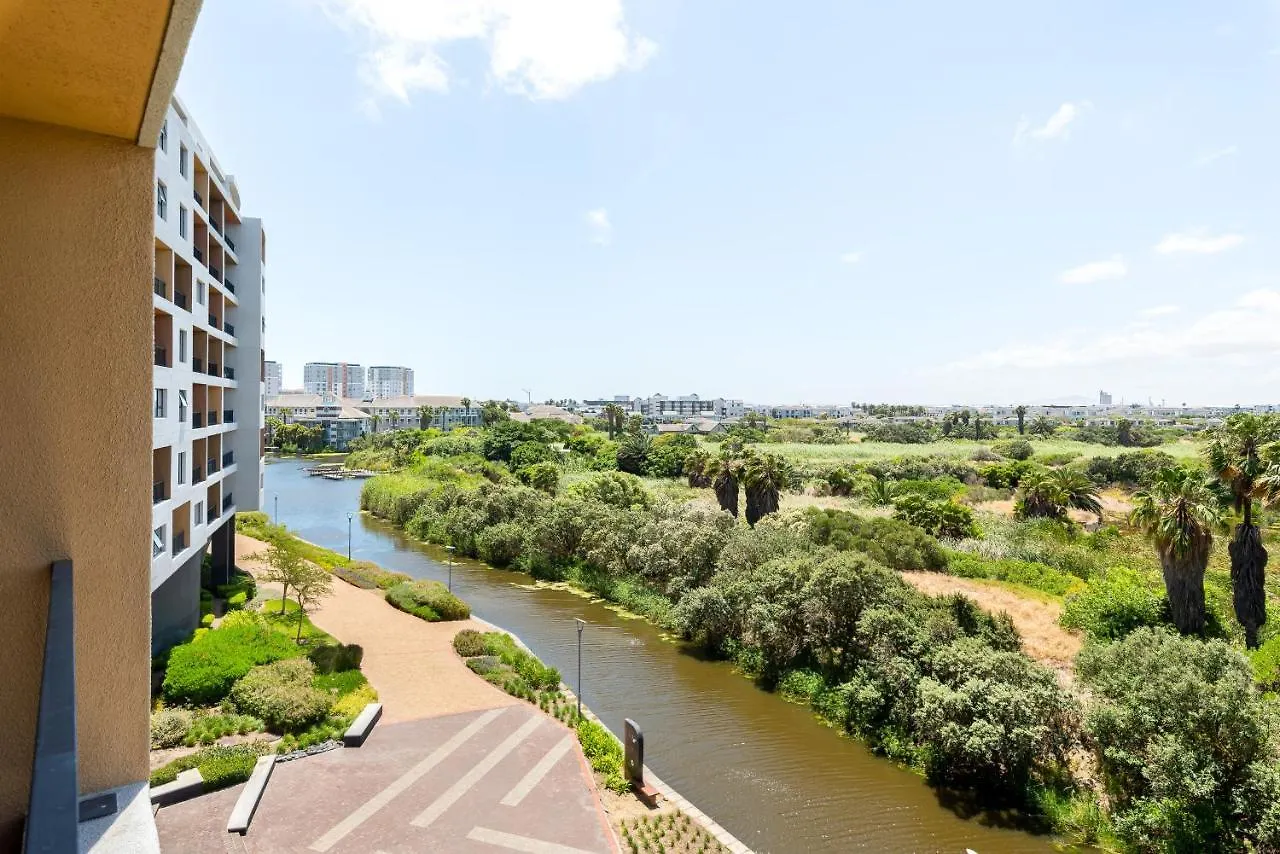 Waters Edge Apartments Cape Town