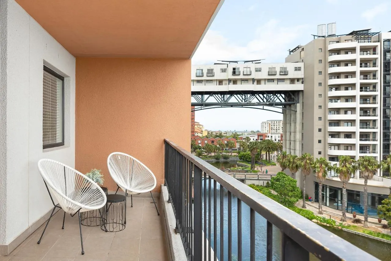 Waters Edge Apartments Cape Town