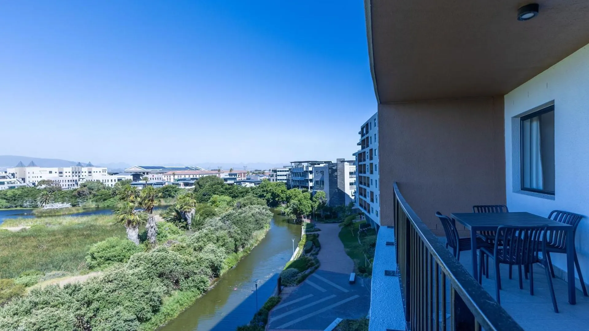 Waters Edge Apartments Cape Town 0*,  South Africa